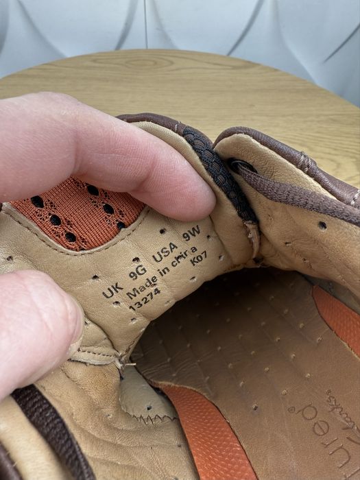 Оригінальні шкіряні туфлі Clark’s