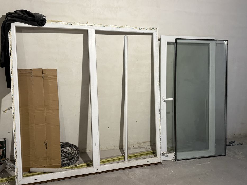 Вікна та двері.