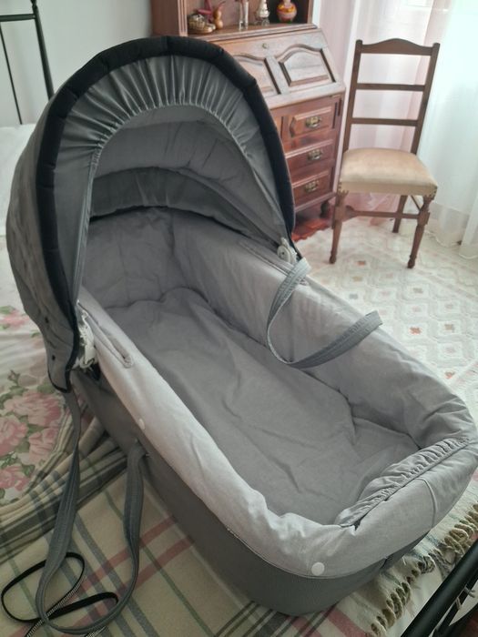 Alcofa em muito bom estado bebe corfort  oxygen