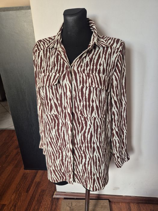 Cienka koszula we wzory