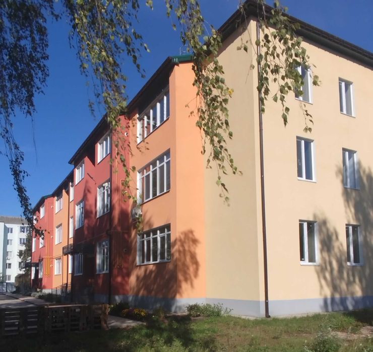 2 кімнатна квартира по вул. Прилуцькій
