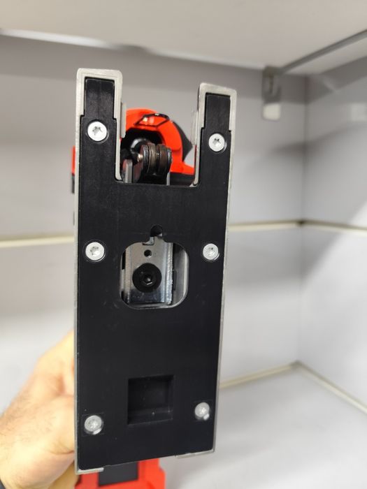 Milwaukee M18 FBJS лобзик Мілвоке оригінал безщітковий