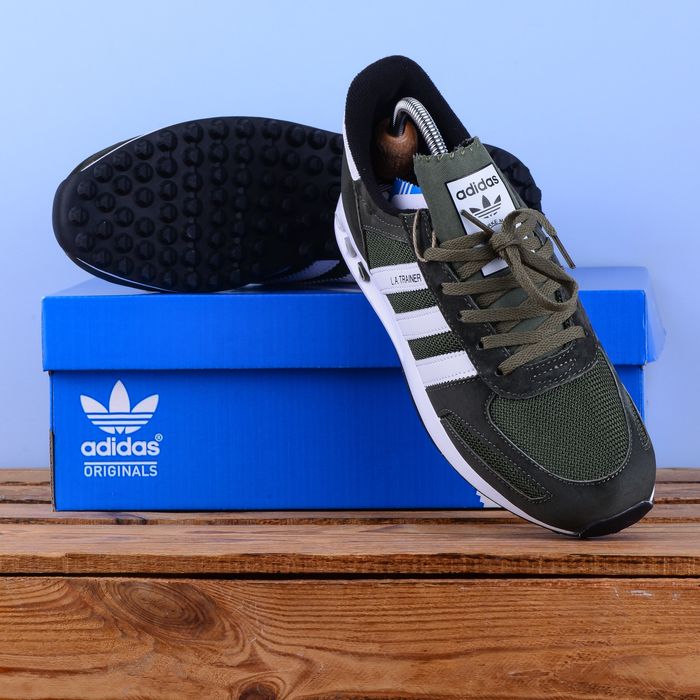 (2347) Кросівки Adidas LA Trainer хакі з білою підошвою (41-46)