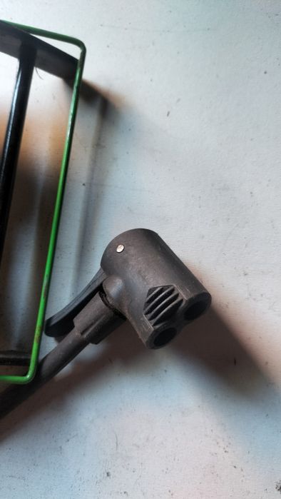 Mechanizm pneumatyczny do pompowania kół+++