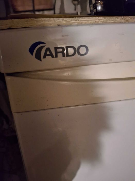 Холодильник Ardo.морозильна камера