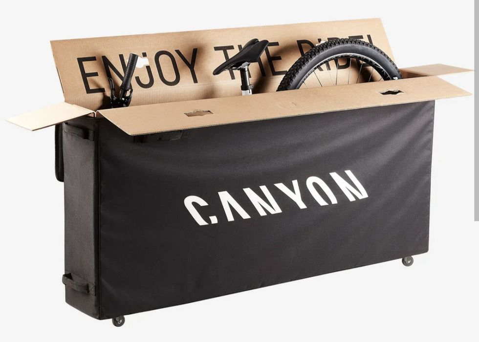 Canyon MTB Bike Guard System, torba na karton rowerowy samolot.