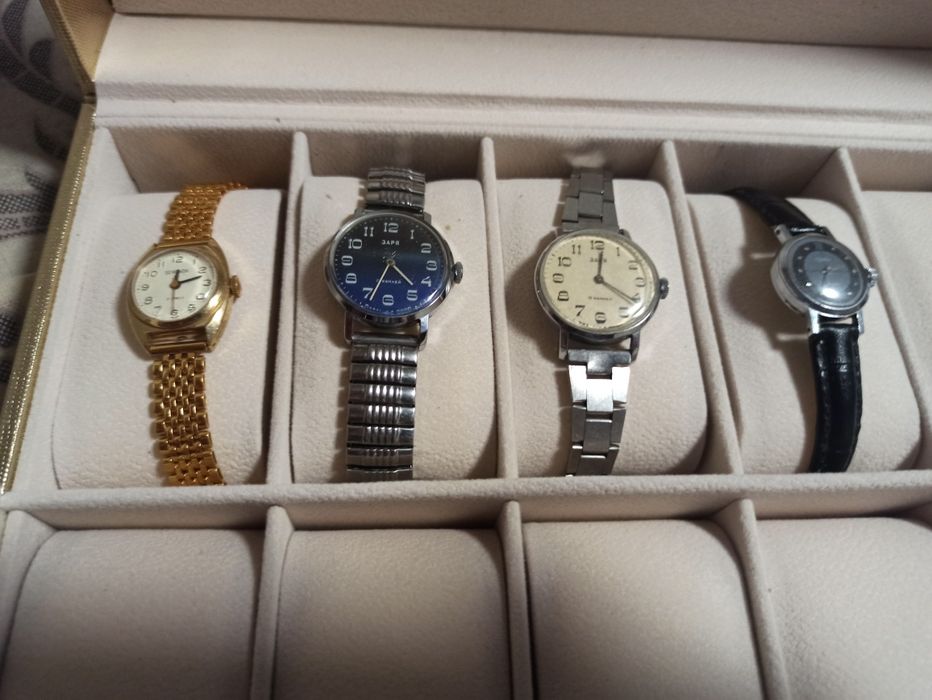 Женские часы времен СССР