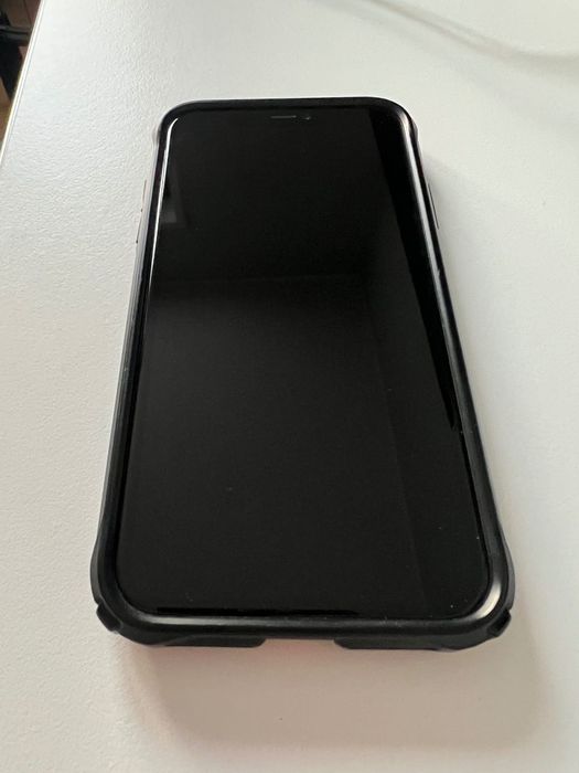 iphone 11 64GB czerwony
