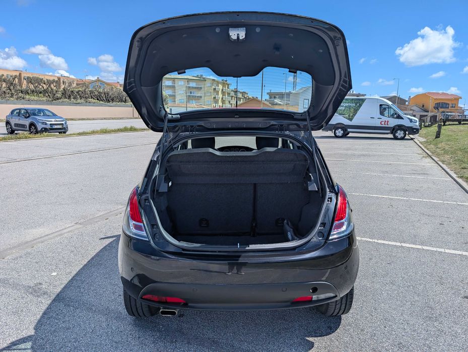 Lancia Ypsilon 1.3 Multijet