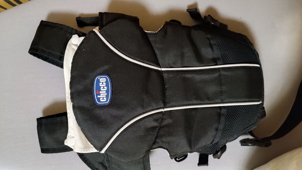 Рюкзак кенгуру переноска  chicco 0+ на 3,5-9 кг.