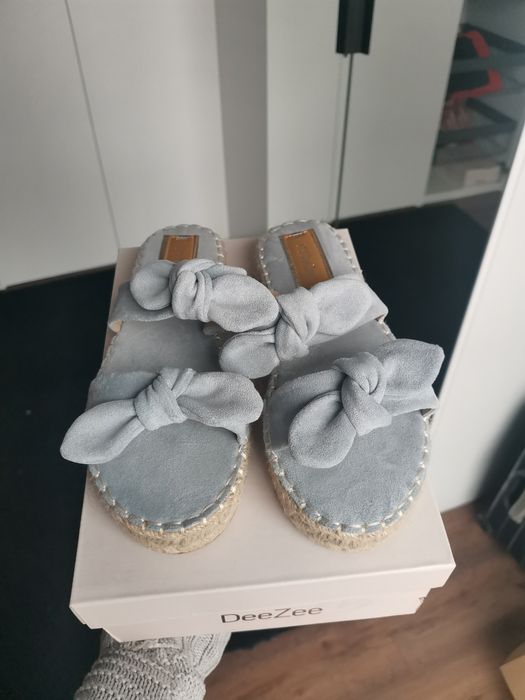 Espadryle niebieskie