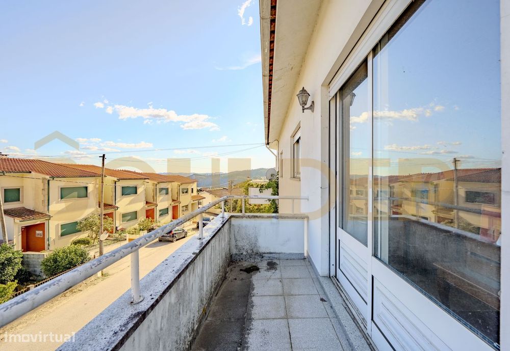 Andar moradia T3 em Fervença