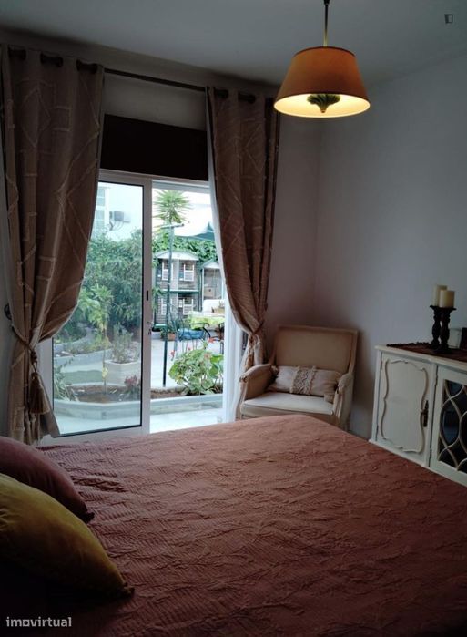 Quarto - localizado em Portimao