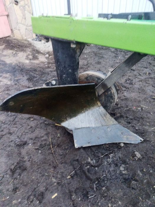 Плуг бомет м.Теребовля