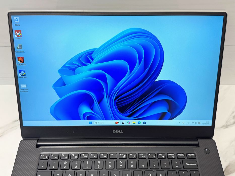 DELL Precision 5510 15.6"FHD IPS|i7-6820HQ|16GB|256SSD|M1000M|АКБ 0%