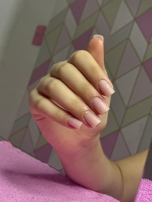 Cabelo Lavar e Secar. Manicure