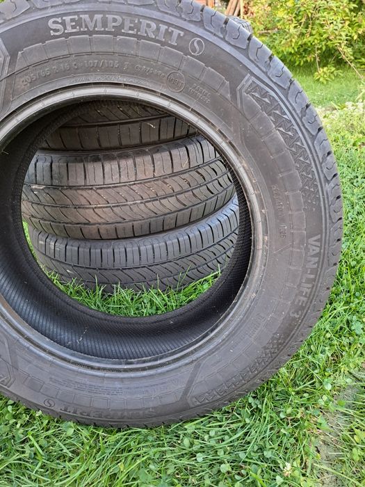 Opony do busa nowe semperit 205/65 R 16 C