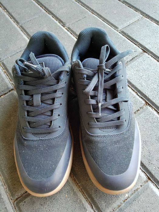 Buty chłopięce rozmiar 40