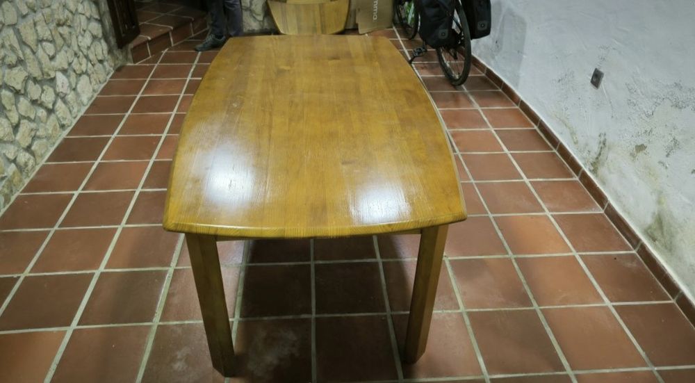 Mesa de jantar 6 pessoas