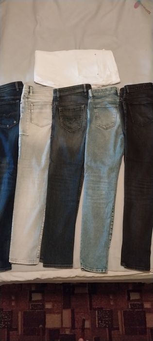 Джинсы ,,Diesel".