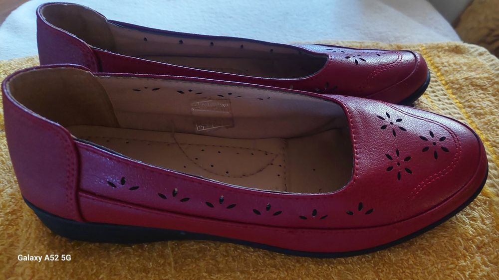 Buty damskie rozmiar 39