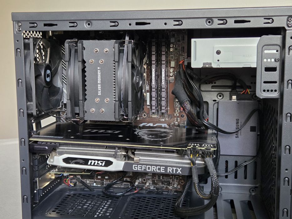 Komputer - i7-8700, RTX 2070, 16 RAM