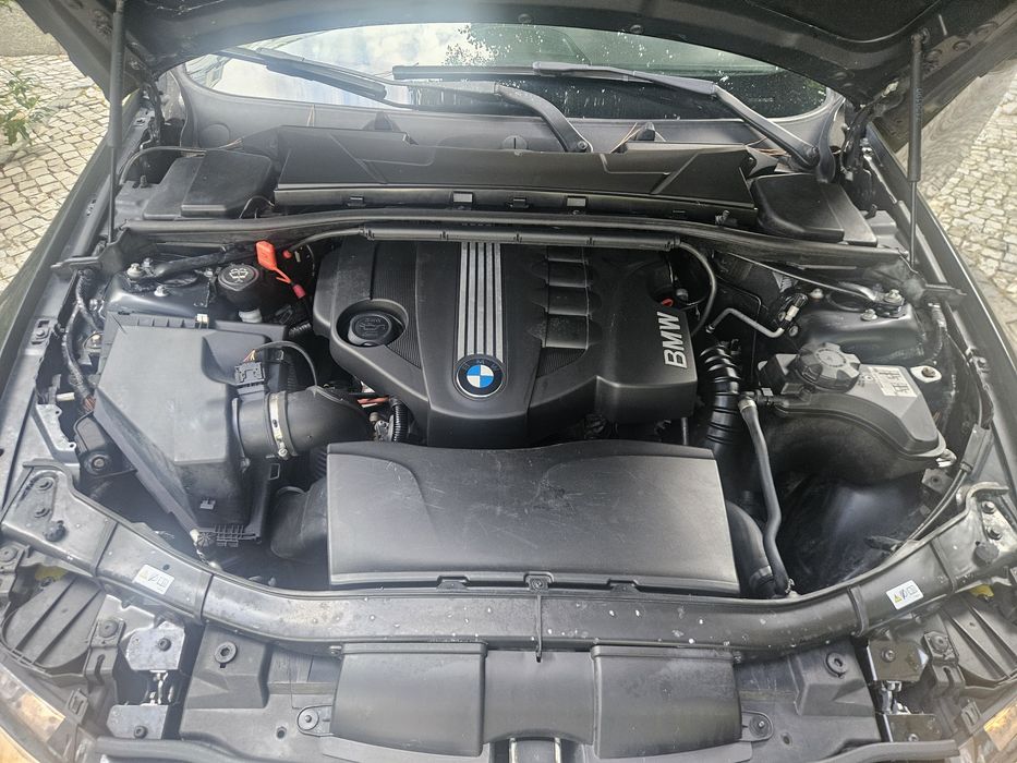 BMW 320 — fotografia 11