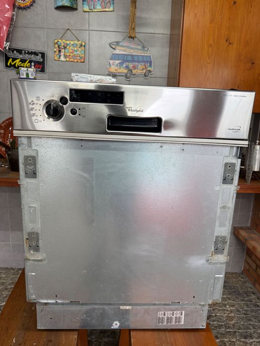 Maquina Lavar Louça de Encastre Whirlpool