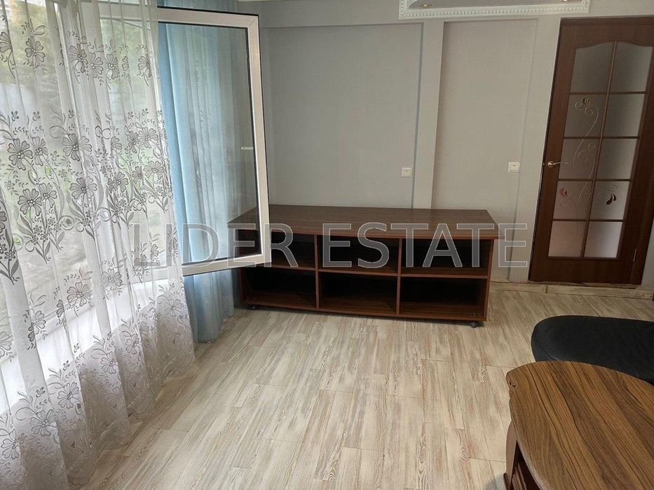 Здам 3-кімнатну квартиру в домі на 1-поверсі житлового будинку