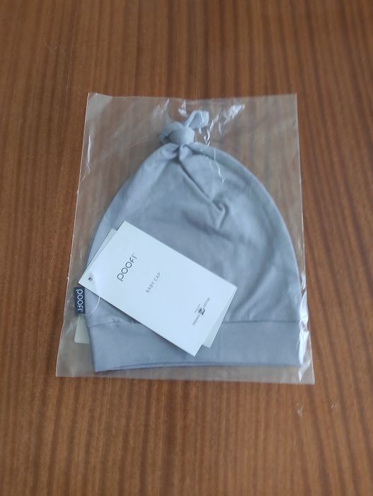 Czapeczka Organic popiel 2-4m firmy Poofi