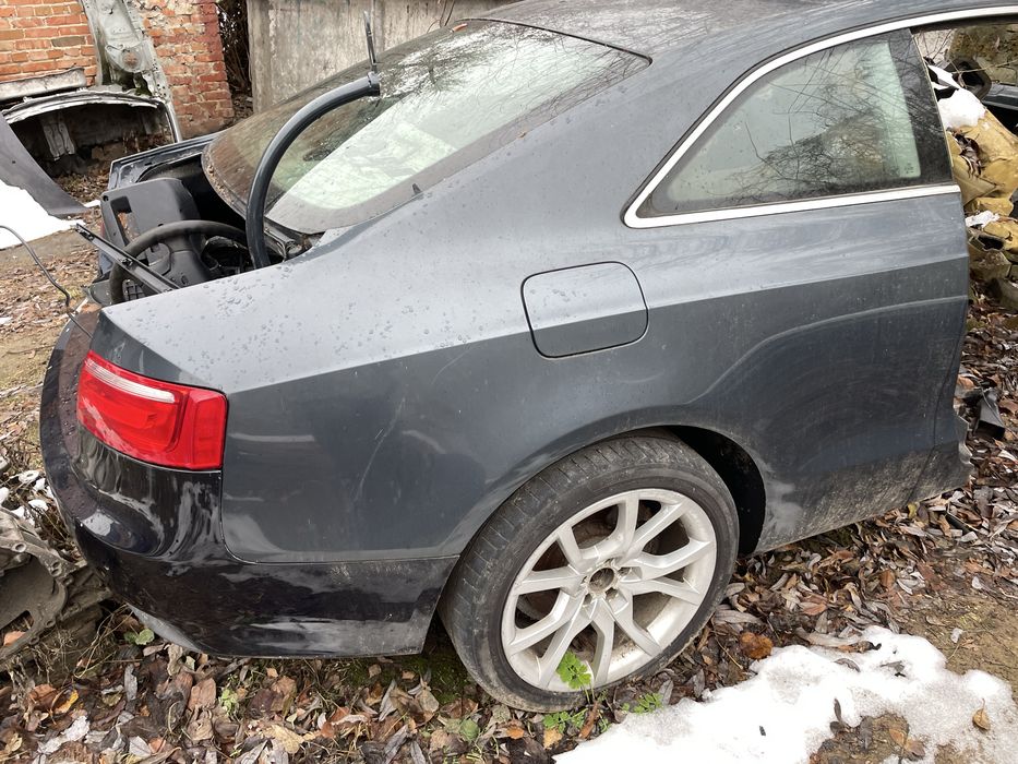 Крило ауди а5