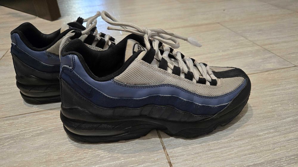 Підліткові кросівки nike airmax 38 розмір
