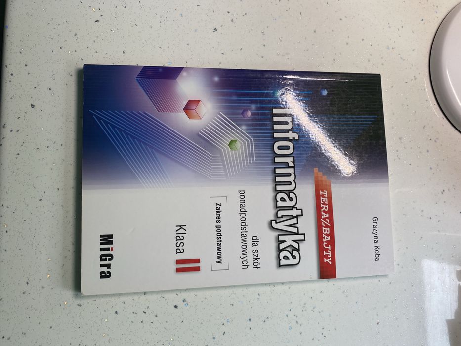 Ksiazka do informatyki 1 klasa technikum