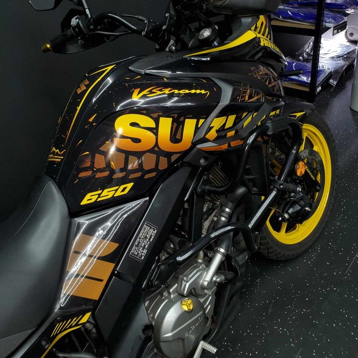 Suzuki V-strom 650