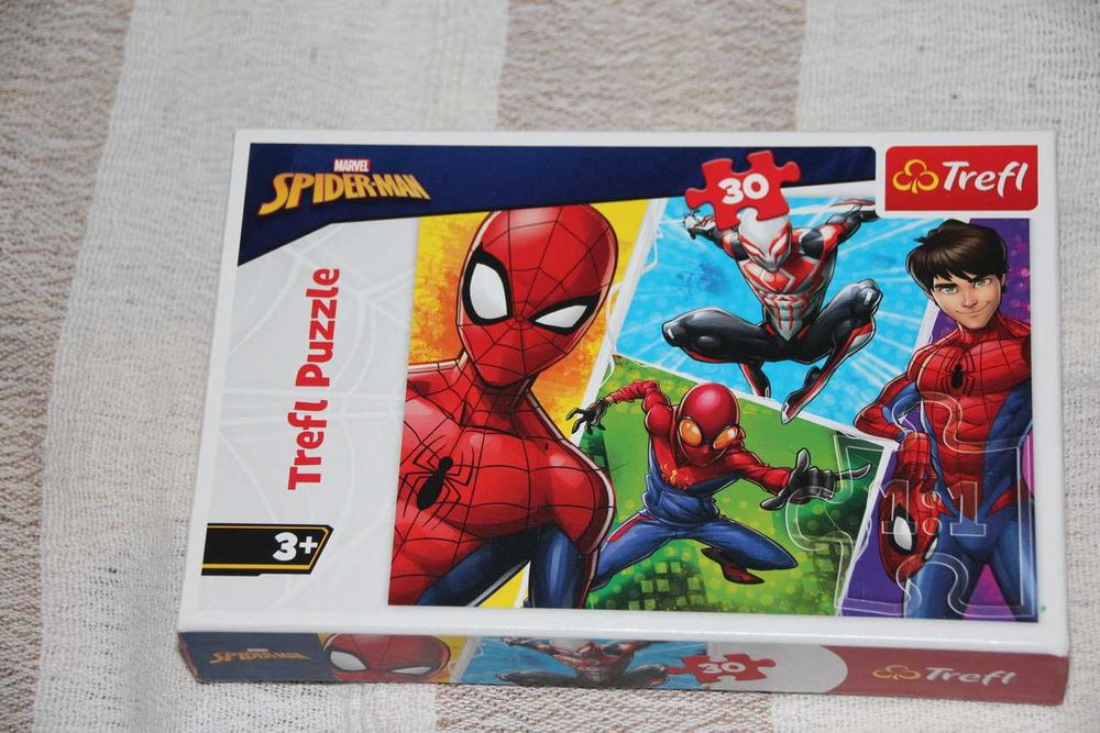 Spiderman - Puzzle TREFL - NOWE, nieuzywane