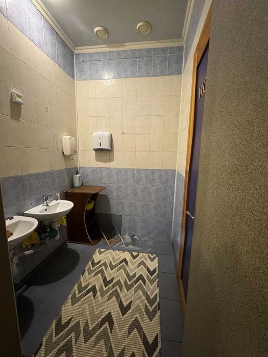 Продам комерційне приміщення