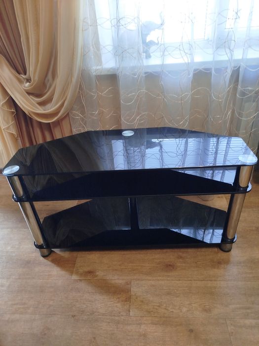Стеклянный стол черный