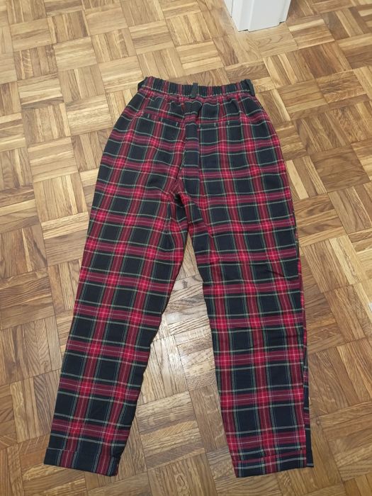 Spodnie damskie Bershka S