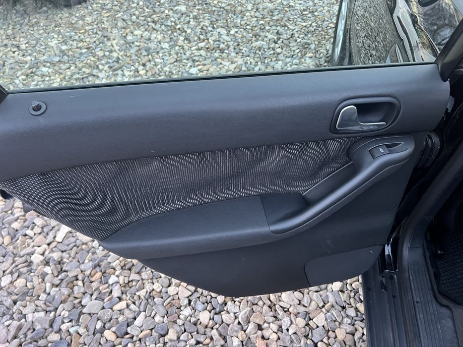 Автомат , машина обслужена в гарному стані як технічному так і візуаль