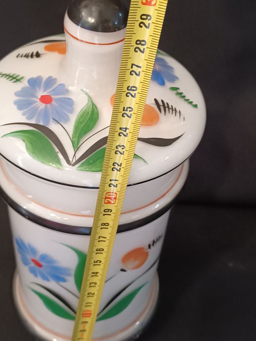 Boleira em vidro opalino pintado à mão