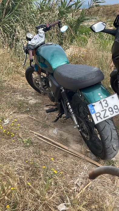 Hanway 125 cafe racer
