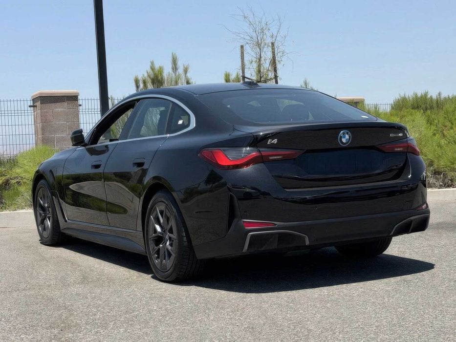 BMW I4 Edrive40      2022