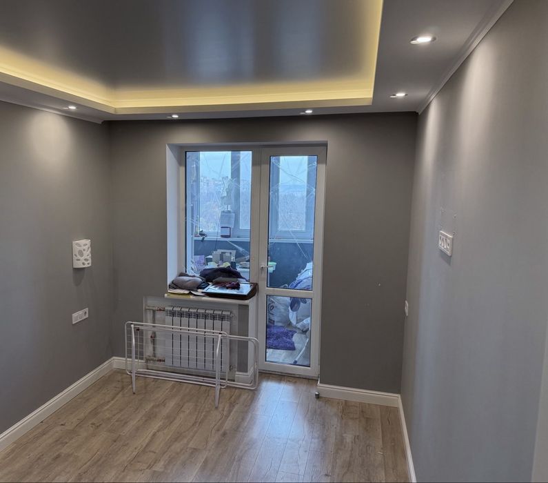 Продам 3-к квартиру на Даманском з новим ремонтом - View 4