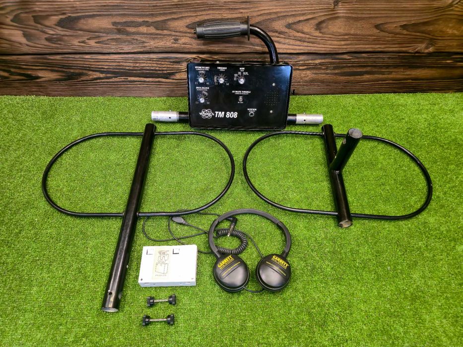 Глибинний металошукач Whites TM 808