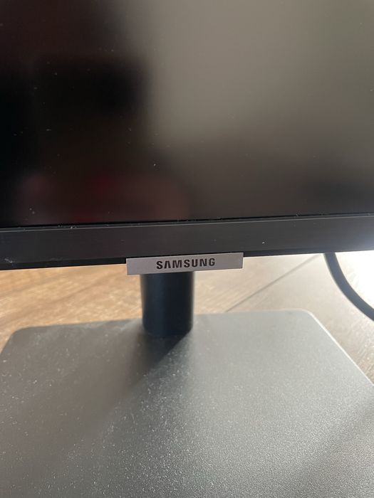 Smart Monitor Samsung 27” full HD stan idealny