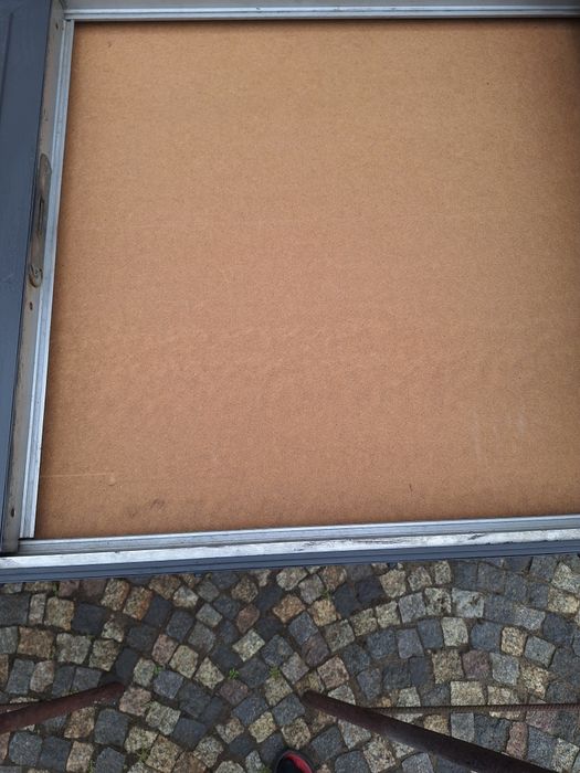 Tablica ogłoszeń Gablota