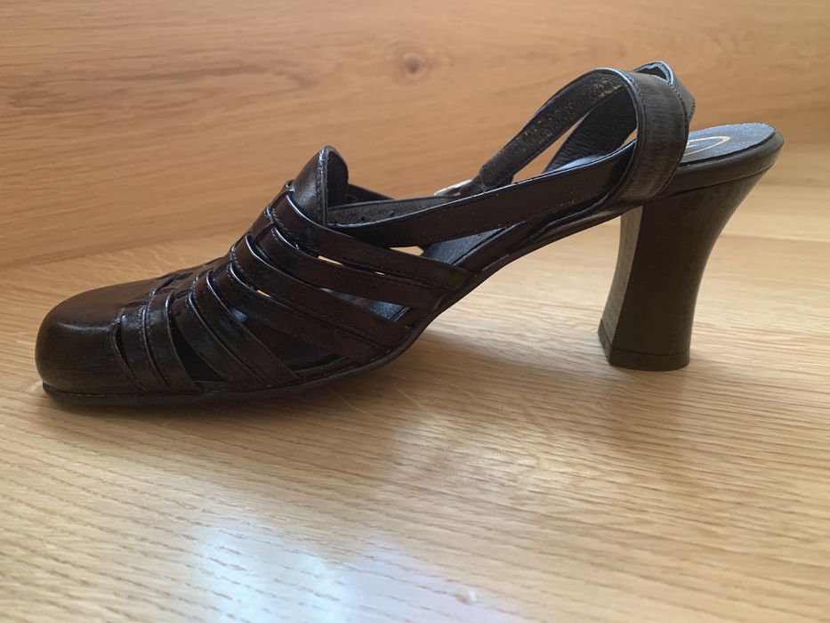 Sandaly damskie r. 37