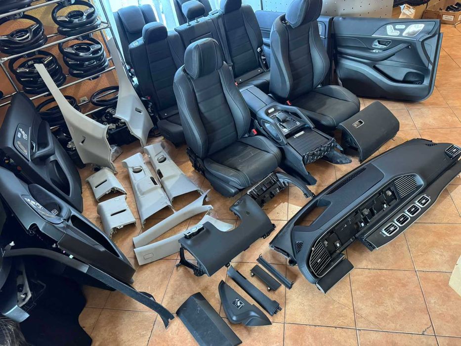 Салон сидіня підлокотник карти обшивки Mercedes-Benz GLS 167