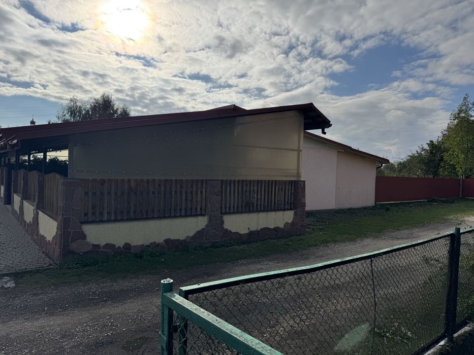 Будівля під комерцію с.Жуличі, Золочівський р-н, Львівска обл.