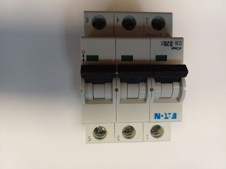 Wylacznik CLS6-D20/3